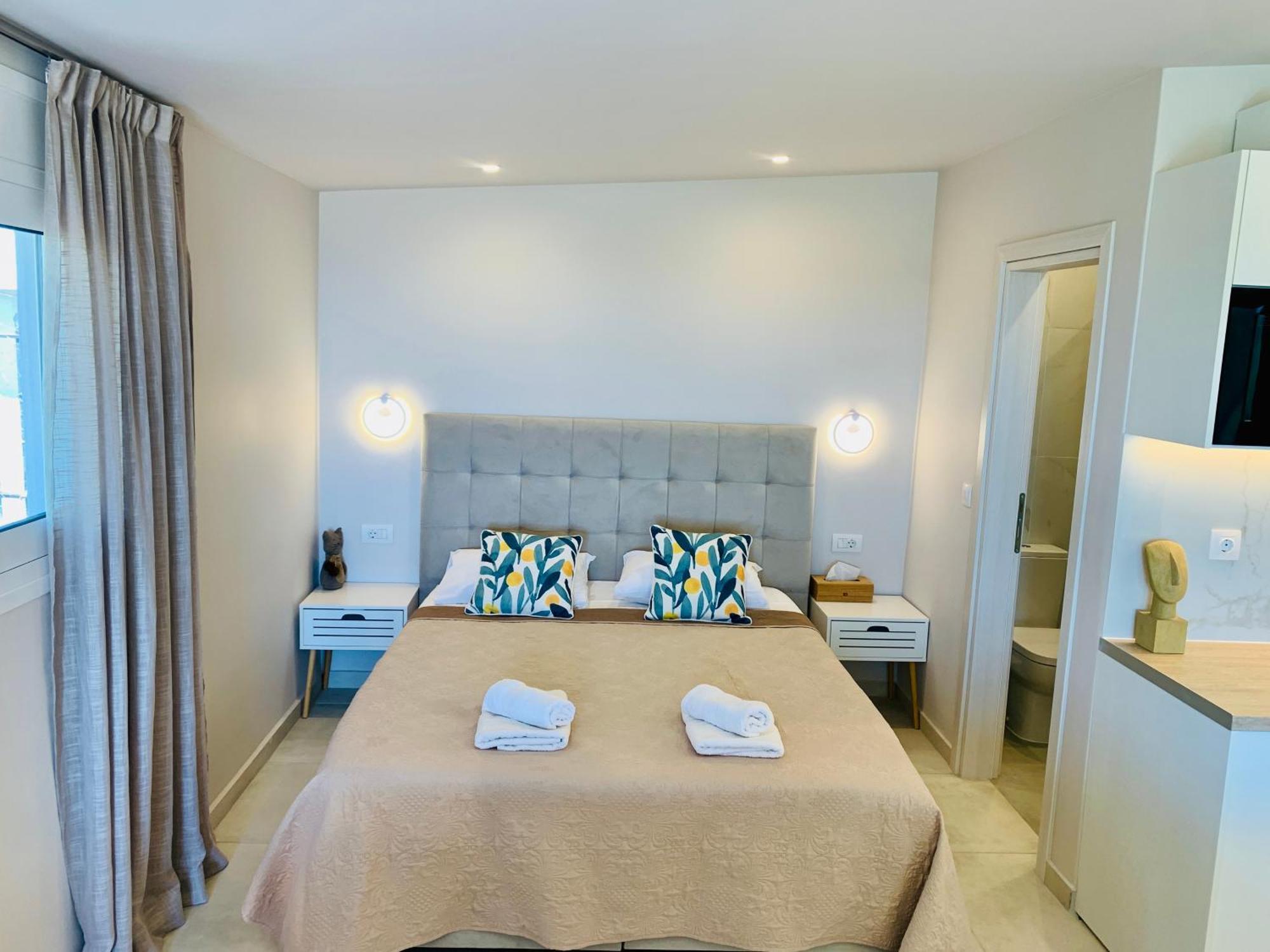 Thelfi Luxury Studio In Attica - Close To Varkiza Beach - Sea View Vari  Bagian luar foto